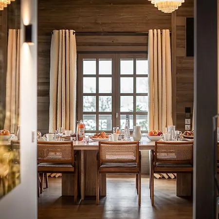 Apollo * Megeve